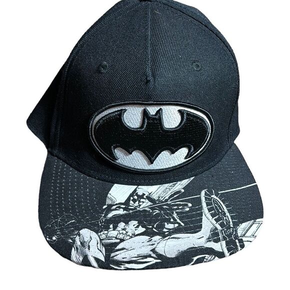 Batman SnapBack hat embroidered front dc comics osfm - Picture 1 of 3